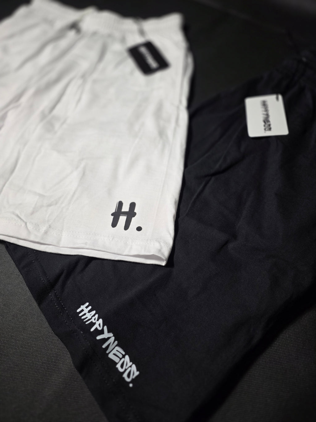 Happyness. Bequemy H. v1